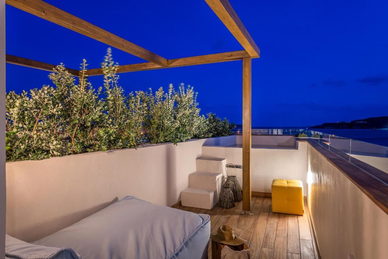 Shapes Luxury Suites Ermoupoli Eksteriør billede