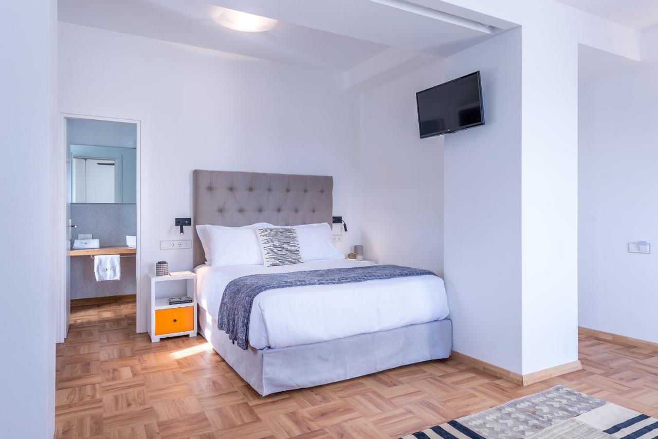 Shapes Luxury Suites Ermoupoli Eksteriør billede