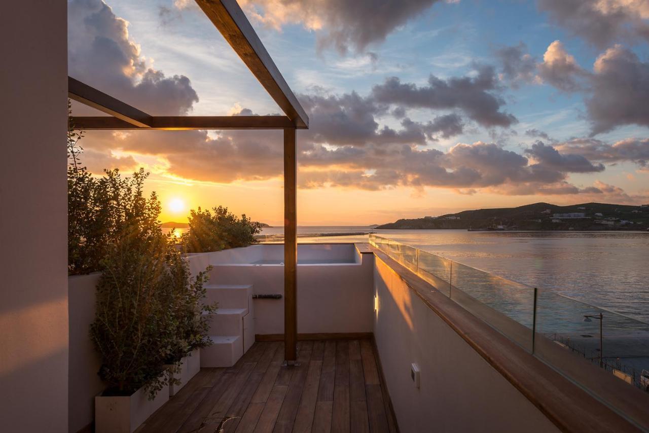 Shapes Luxury Suites Ermoupoli Eksteriør billede