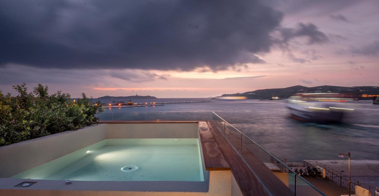 Shapes Luxury Suites Ermoupoli Eksteriør billede